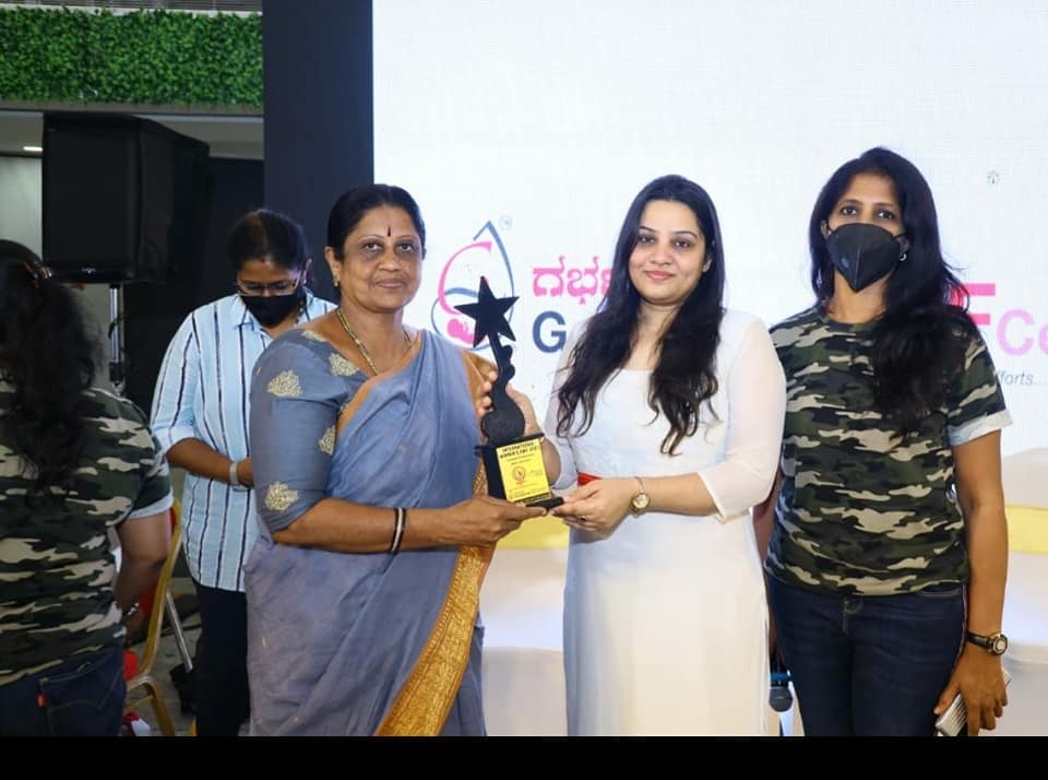 felicitating the REAL HEROES of life